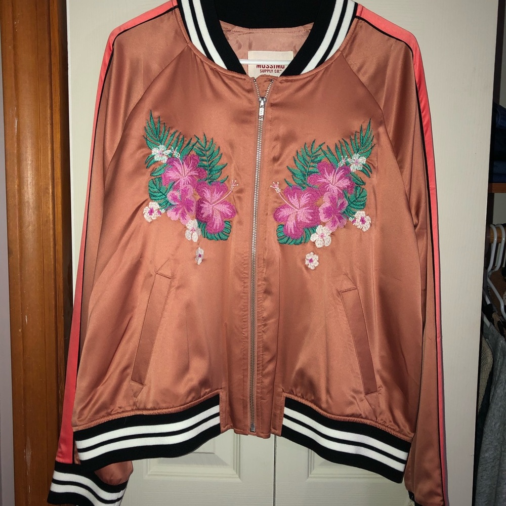 Bomber jacket